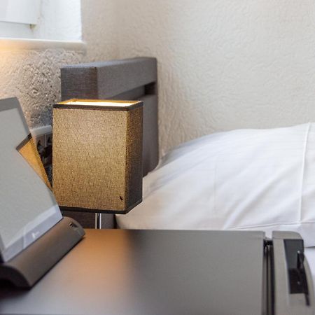 Hotel-Cocco-Bello In Der Villa Foret Ludwigsburg Ngoại thất bức ảnh