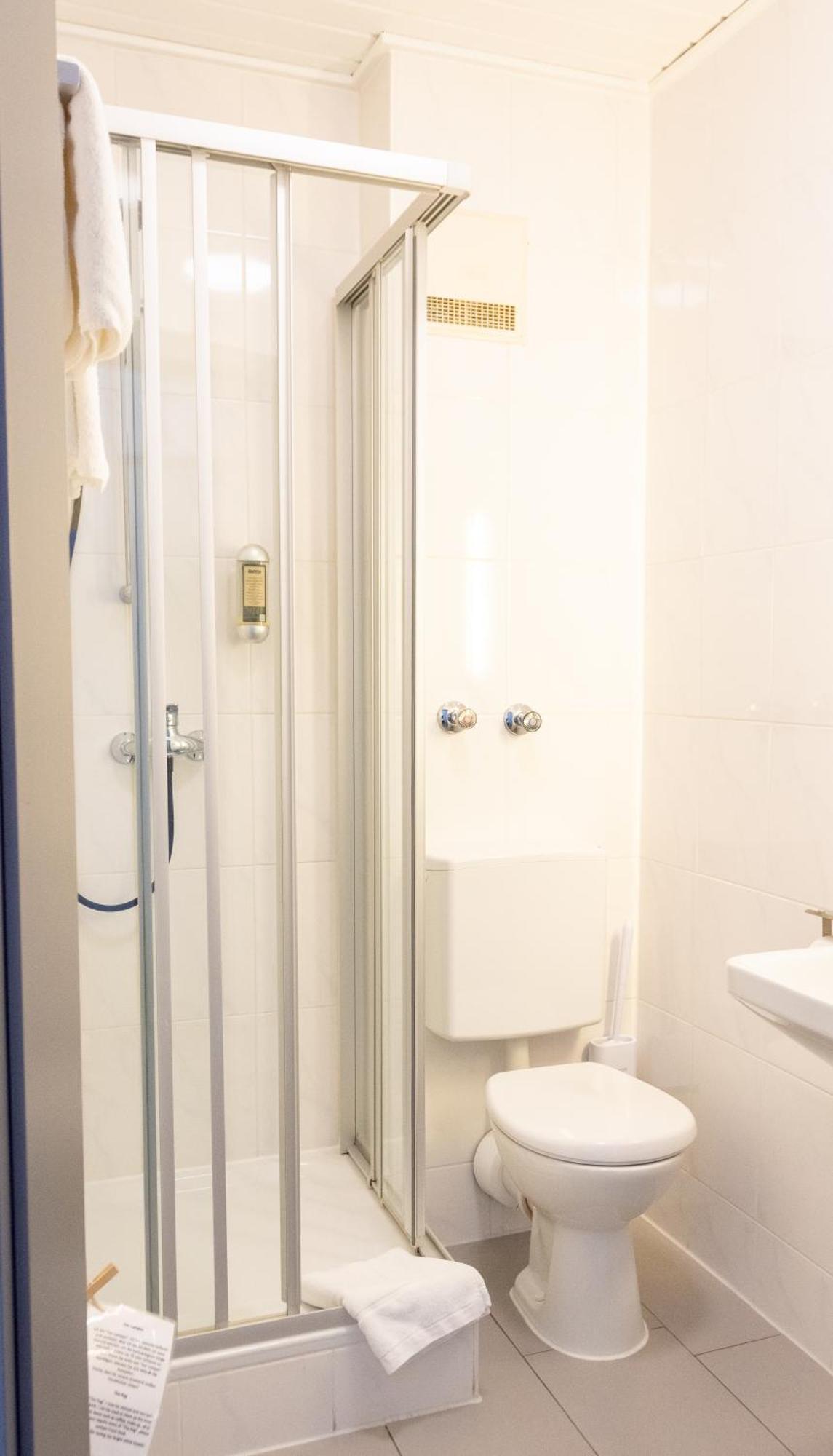 Hotel-Cocco-Bello In Der Villa Foret Ludwigsburg Ngoại thất bức ảnh