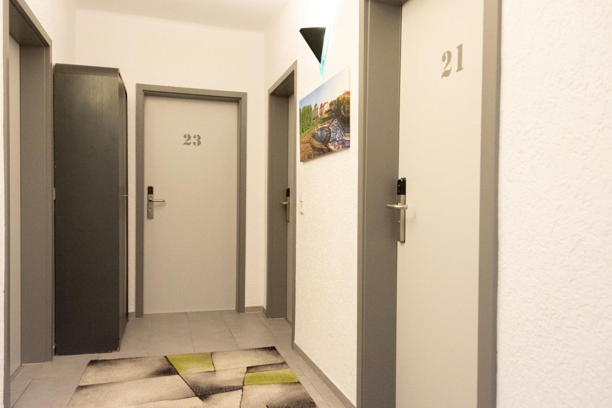 Hotel-Cocco-Bello In Der Villa Foret Ludwigsburg Ngoại thất bức ảnh